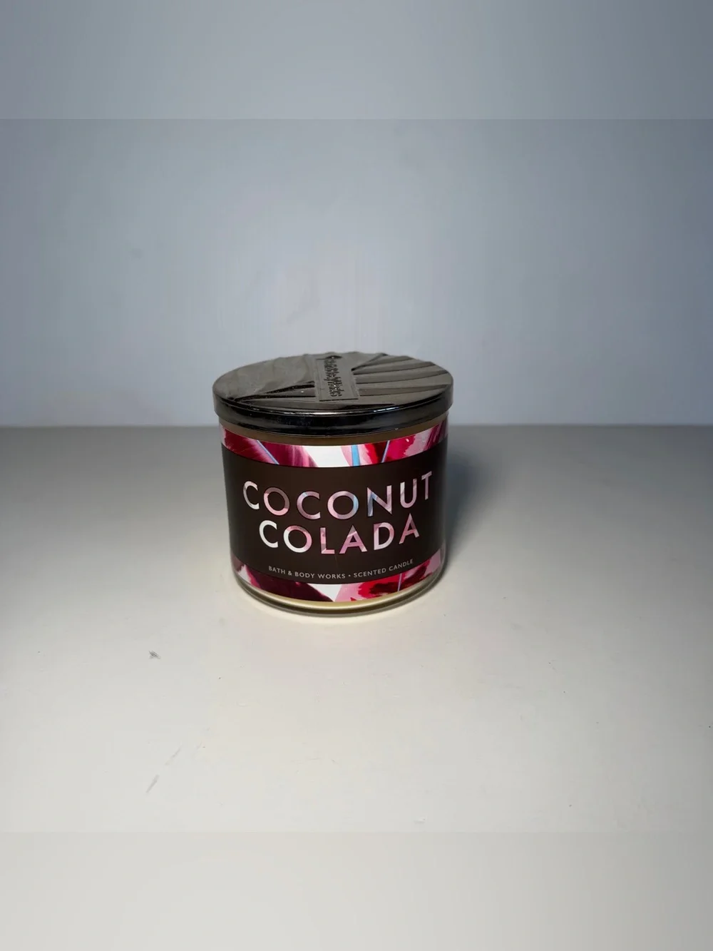 Bath & Body Works Coconut Colada Candle - Picture 1 of 3